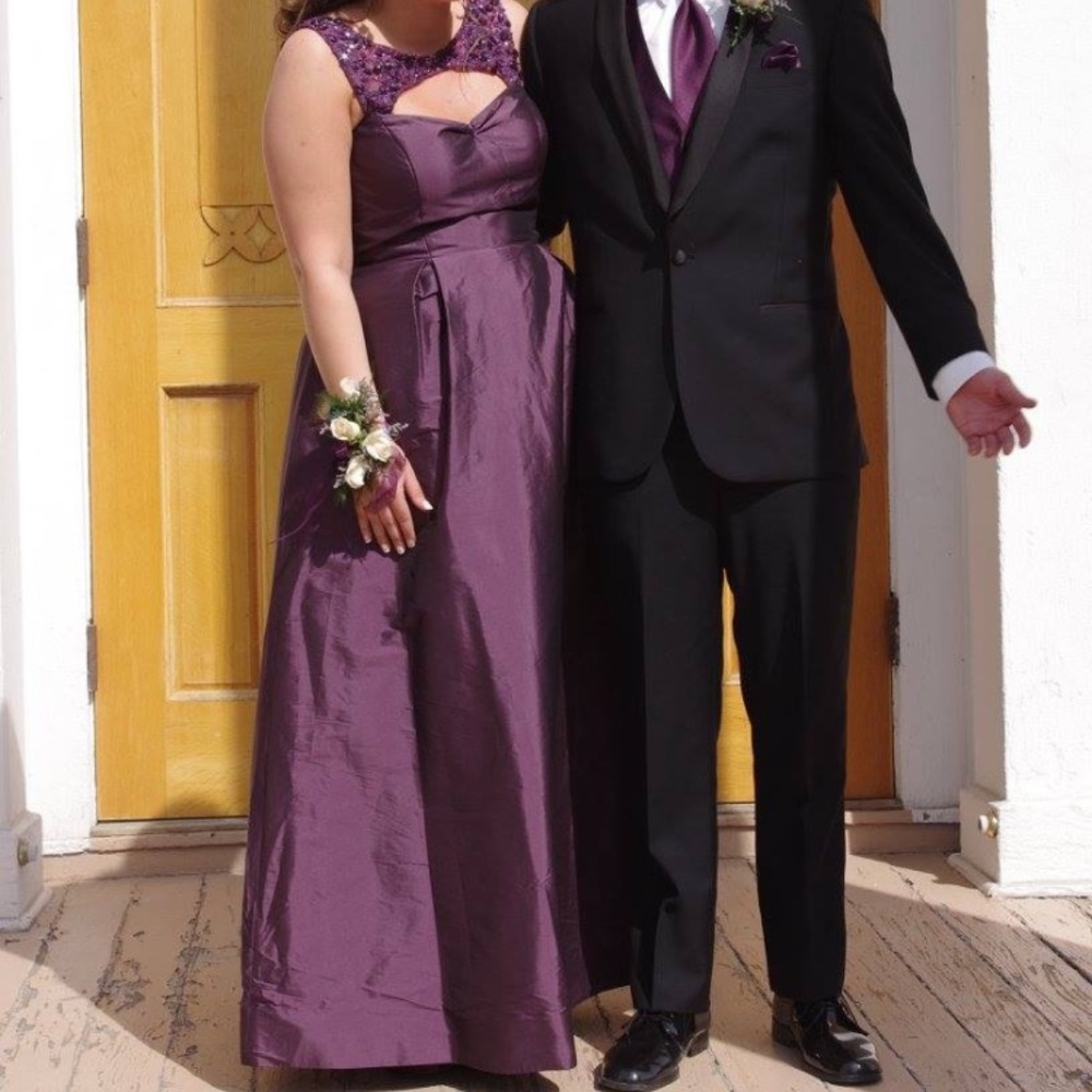 Purple Full Skirt Prom/Pageant Dress Size 10